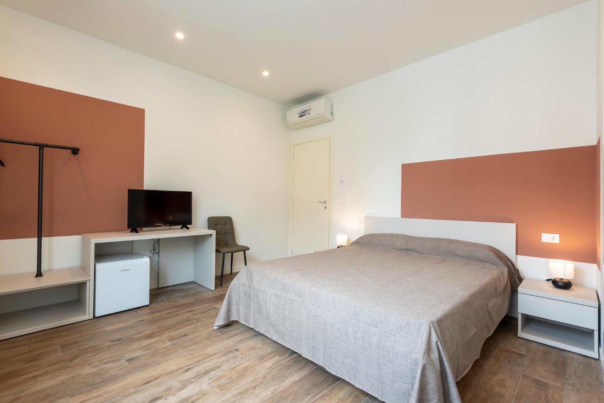 Iarsera Rooms And Apartment Lucca Exterior photo